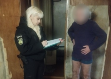 Поліція притягнула до відповідальності харків'янина за домашнє насильство щодо літньої матері