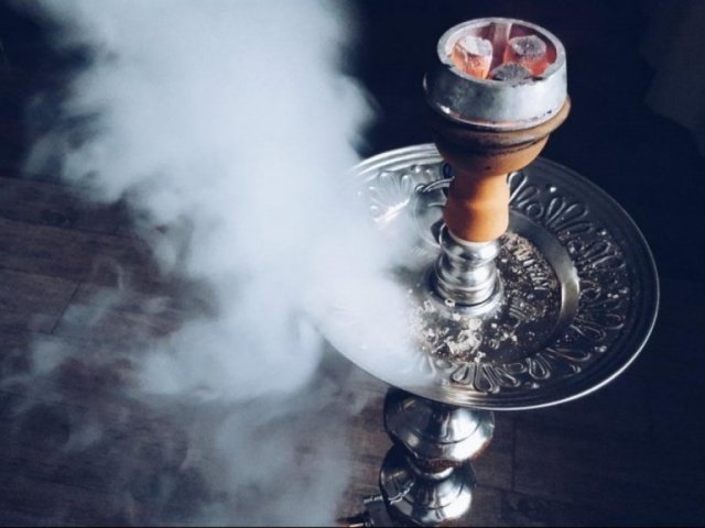 Различные инфекции и туберкулез: специалист Минздрава поведал опасностях курения кальяна - Константи