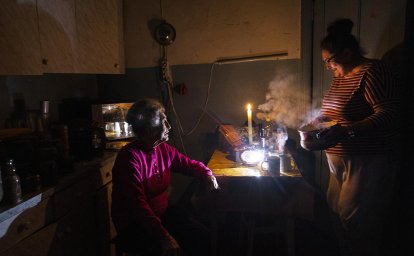 В Харькове вводят почасовые отключения света: график