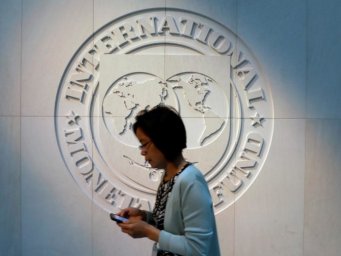 Упование на МВФ, выплаты медикам и транспорт: &laquo;Можно дойти до социальных бунтов&raquo;