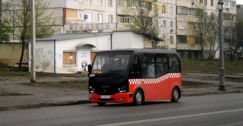 Автобус №48 у Харкові змінив розклад: останній рейс о 21:33