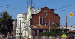 На улице Гольдберговской закрывается движение транспорта