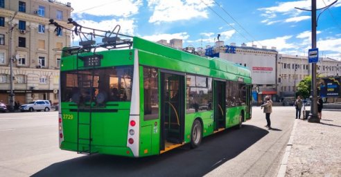 На проспекте Гагарина общественный транспорт будет курсировать дольше