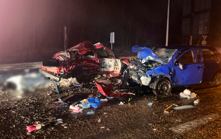 Дві людини загинули, двоє отримали травми: слідчі встановлюють обставини аварії під Харковом