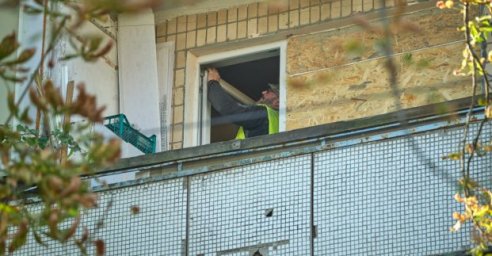 Комунальники закрили контури в пошкодженій п&rsquo;ятиповерхівці