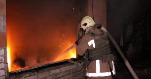  ГСЧС: Два вражеских удара нанесено по объектам производственной инфраструктуры Харькова 