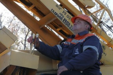  Ще один населений пункт Ізюмського району, де велися активні бойові дії, підключили до електромережі 