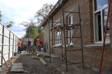 У Золочеві відновлюють соціальний гуртожиток