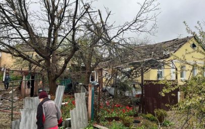 Обстрел Купянска: повреждены медучреждение и автомобиль врачей